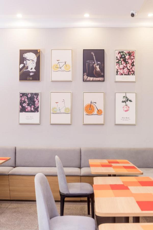 Ivy Hotel Ikeja Lagos Extérieur photo