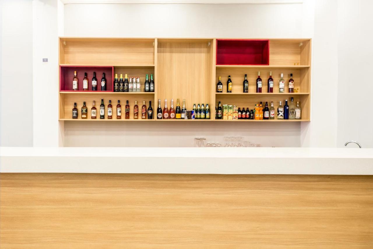 Ivy Hotel Ikeja Lagos Extérieur photo